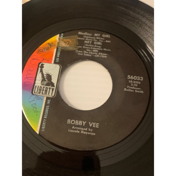 Bobby Vee "Just Keep It Up" 45 RPM Vinyl Record Liberty 56033 - Picture 2 of 5